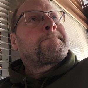 Meet your Posher, Eric